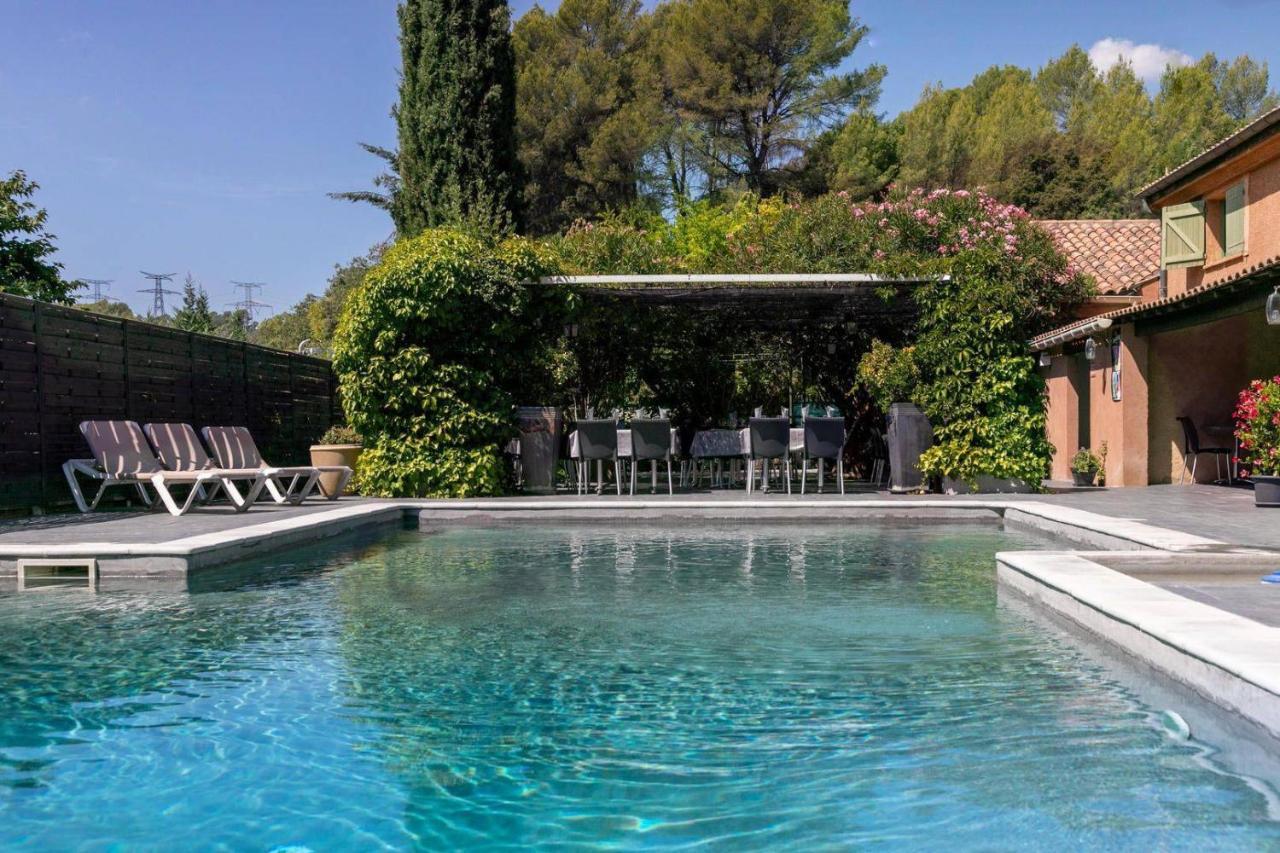 Hotel Au Relais De Trans Draguignan Exteriör bild